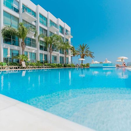 Diana - Coralli Beachfront Apartment Protaras Dış mekan fotoğraf