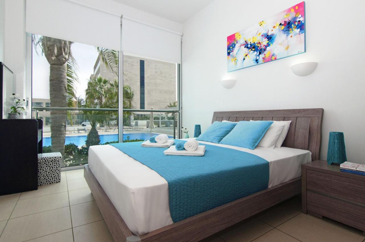 Diana - Coralli Beachfront Apartment Protaras Dış mekan fotoğraf
